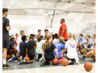 Larry Hughes Youth Basketball Academy St Louis, MO (3) - Pelit ja urheilu