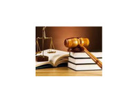 24-7 California Law (1) - Commercial Lawyers