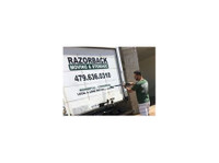 Razorback Moving Llc (2) - Mudanzas & Transporte