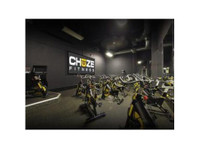 Chuze Fitness (3) - Gyms, Personal Trainers & Fitness Classes