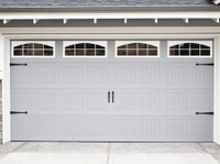 Bayside Garage Doors (4) - Ikkunat, ovet ja viherhuoneet