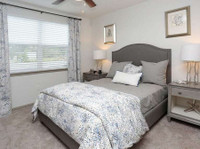 5 Oaks at Westchase (1) - Serviced apartments