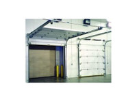 Customer's Choice Garage Doors and Openers, Inc (1) - Dům a zahrada