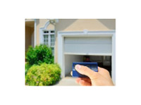 Customer's Choice Garage Doors and Openers, Inc (7) - Servicii Casa & Gradina