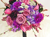 Roberts Floral & Gifts (3) - Gifts & Flowers
