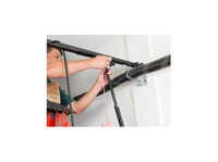 Roswell Garage Door Repair (2) - Logi, Durvis un dārzi