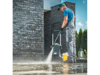 B. Klyn Ny Power Washing (2) - Cleaners & Cleaning services