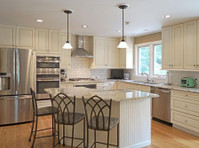 Affordable Kitchen Design & Remodel (1) - Construção e Reforma