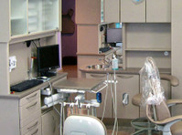 Gilbert Vista Dental (4) - Hammaslääkärit
