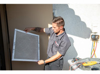 Paragon Service Pros Heating and Air Conditioning (1) - Encanadores e Aquecimento