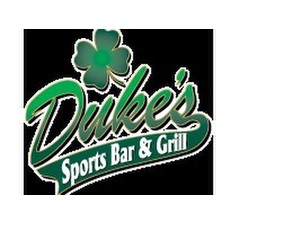 Duke's Sports Bar and Grill - Ресторани