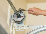 Quick Response Garage Door Service (5) - Stavitel, řemeslník a živnostník