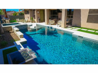 omni pool builders and design (3) - Piscines & Spa