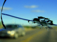 Santa Clarita Auto Glass Repair (1) - Reparação de carros & serviços de automóvel