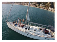 la sailing charter (2) - Јахти и едрење