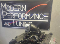 Modern Performance and Tuning (2) - Auton korjaus ja moottoripalvelu