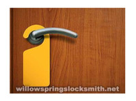 Willow Springs Locksmith Services (5) - Drošības pakalpojumi