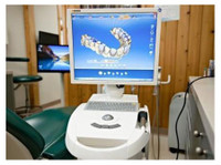 Rydell Family Dental (2) - Zubní lékař