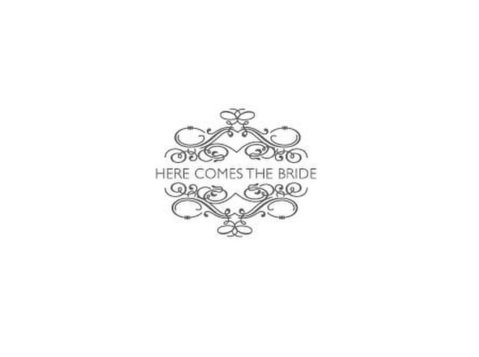 Here Comes the Bride - Clothes