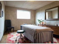 Lotus Studio - Center for Acupuncture & Wellness (2) - Acupunctura
