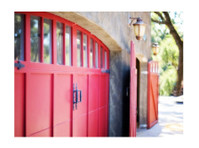 Englewood Garage Door Repair (8) - Janelas, Portas e estufas