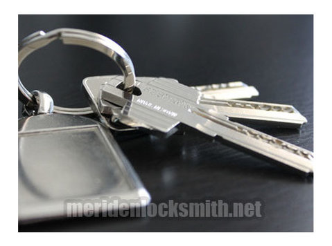 Meriden Locksmith - Охранителни услуги
