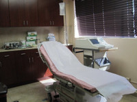 Medi Station Urgent Care (2) - Ärzte