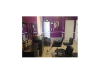 Queens Hair Braiding Salon (2) - Hairdressers