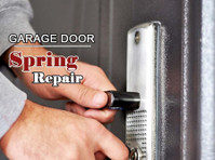 Clarkston Garage Door Repair (4) - Строителни услуги
