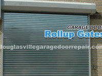 Douglasville Garage Door Repair (3) - Строителни услуги