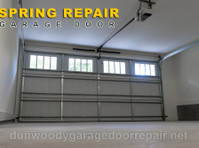 Dunwoody Garage Door Repair (3) - Logi, Durvis un dārzi