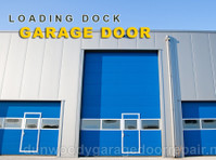 Dunwoody Garage Door Repair (5) - Okna i drzwi