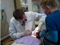 Kellerman Dental (2) - Zubní lékař