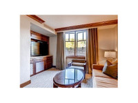 book Luxury Today Residences In Ritz Carlton (1) - Hotels & Hostels