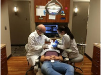 Dearborn Family Dentistry (1) - Hammaslääkärit