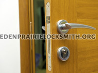 Eden Prairie Locksmith (3) - Охранителни услуги