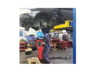 Forever Auto Care (1) - Автомобилски поправки и сервис на мотор