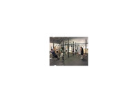 Loaded Bell CrossFit (1) - Sporta zāles, Personal Trenažieri un Fitness klases