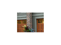 Long Island Overhead Door (2) - Ikkunat, ovet ja viherhuoneet