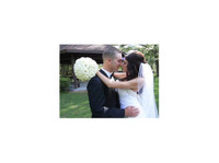 Professional Wedding Photography & Videography (8) - Photographes