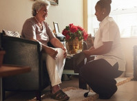 At Home Companions (1) - Ccuidados de saúde alternativos