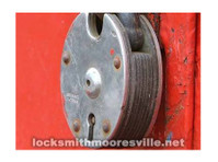 Locksmith Mooresville (6) - Services de sécurité