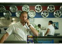 Les Schwab Tires – Barbur Blvd. (4) - Údržba a oprava auta
