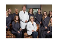 Taylor Wagner Family Dentistry (1) - Zubní lékař
