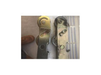 Austin Sliding Door and Window Repair (2) - Ramen, Deuren & Serres