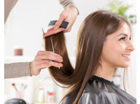 Select Salon Dallas (5) - Hairdressers