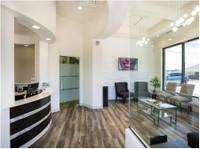 West Frisco Dental And Implants (1) - Dentists