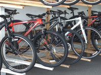 The Bike Rack (1) - Велосипеди, изнајмување на велосипеди и нивна поправка