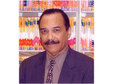 ronald e. tolson, dds - Dentists