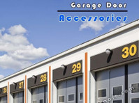 Shoreline Garage Door Repair (1) - Строителни услуги